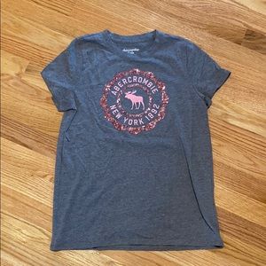Girls Abercrombie kids short sleeve T